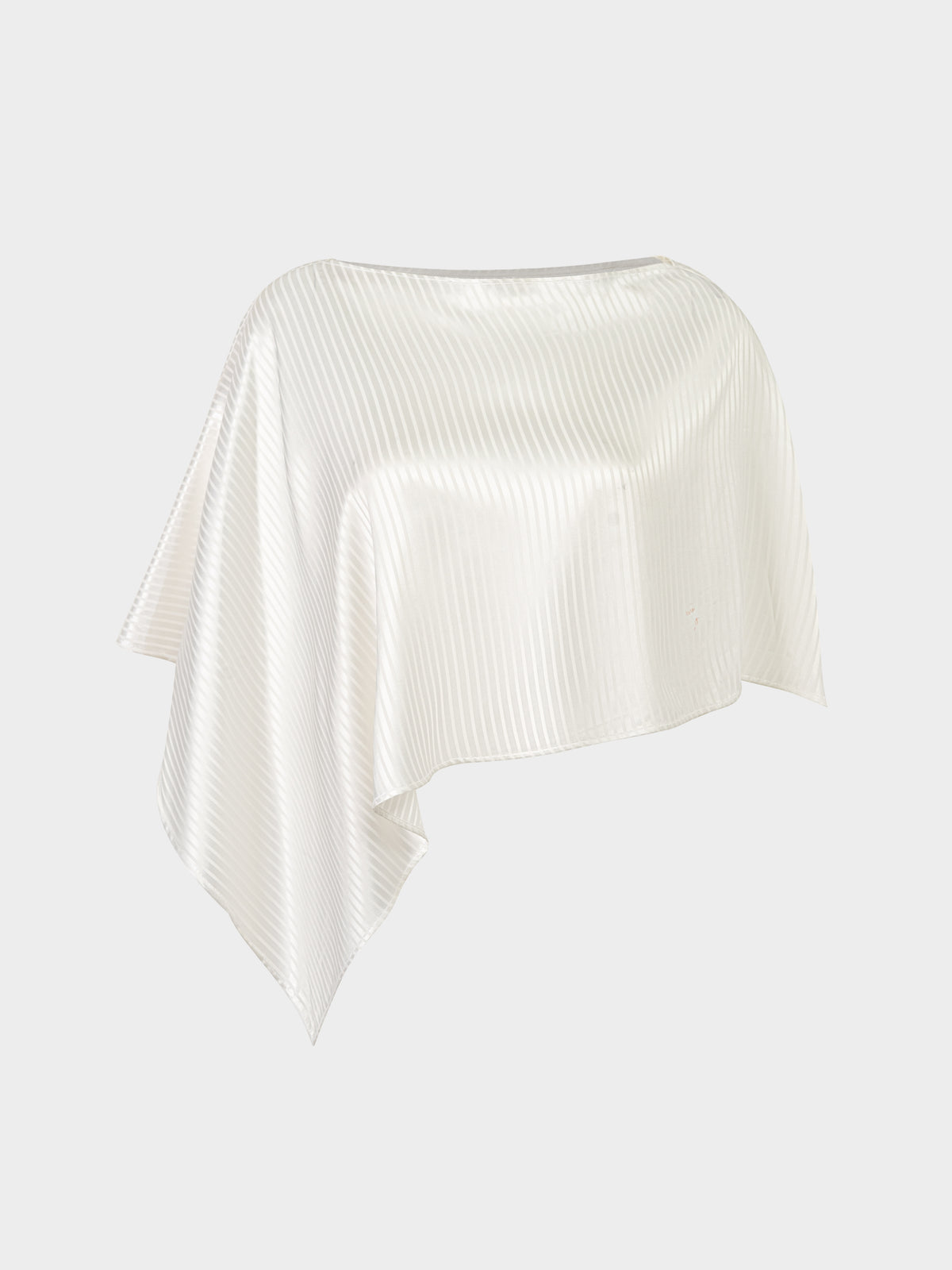The Verso Cape