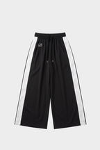 Pickle Me Sports Bottom